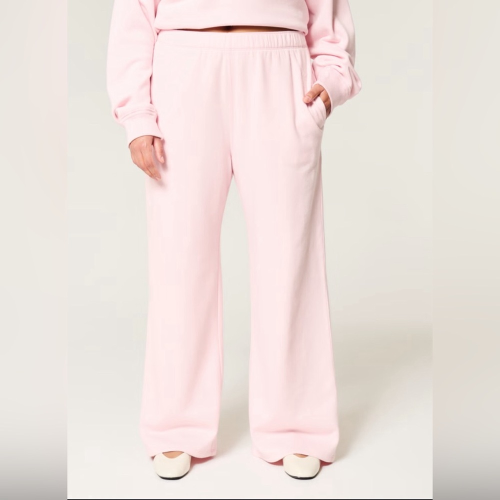 New Pink Fleece Sweatpants